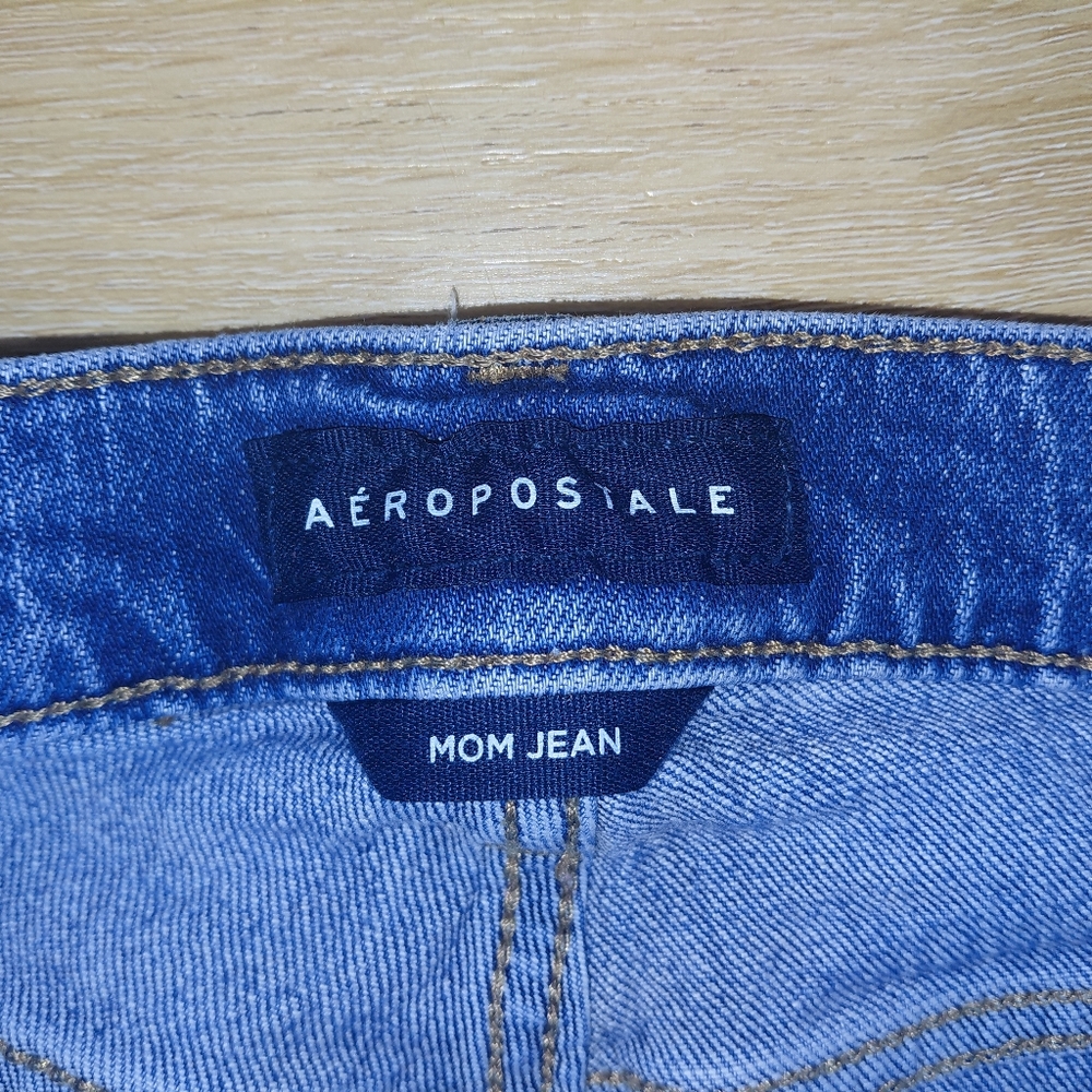 Aeropostale Women's Straight Leg Blue Jeans Mom Jean Sz 4 - Picture 9 of 12